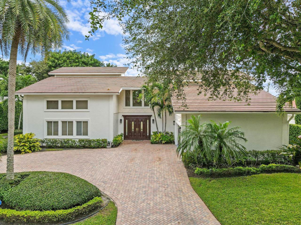 2801 Embassy Drive - Photo 1