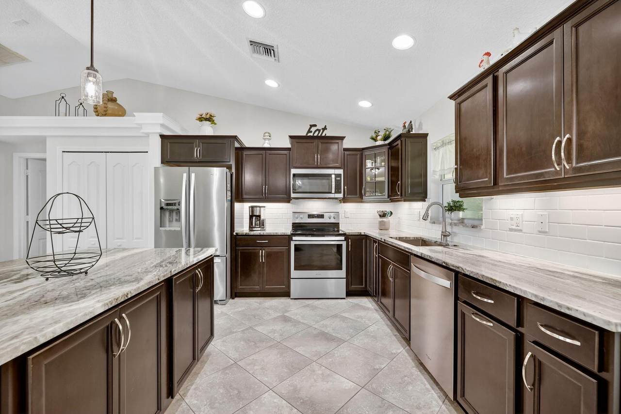 6135 Densaw Terrace - Photo 1