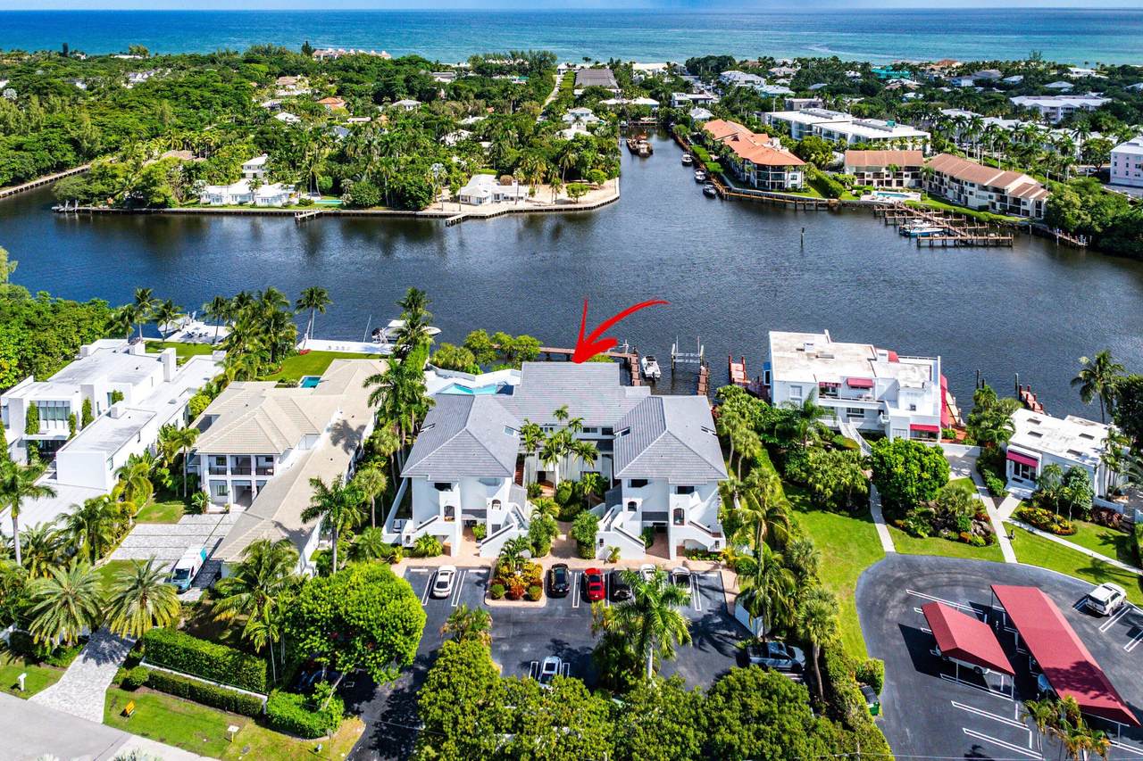 931 Palm Trail - Photo 1