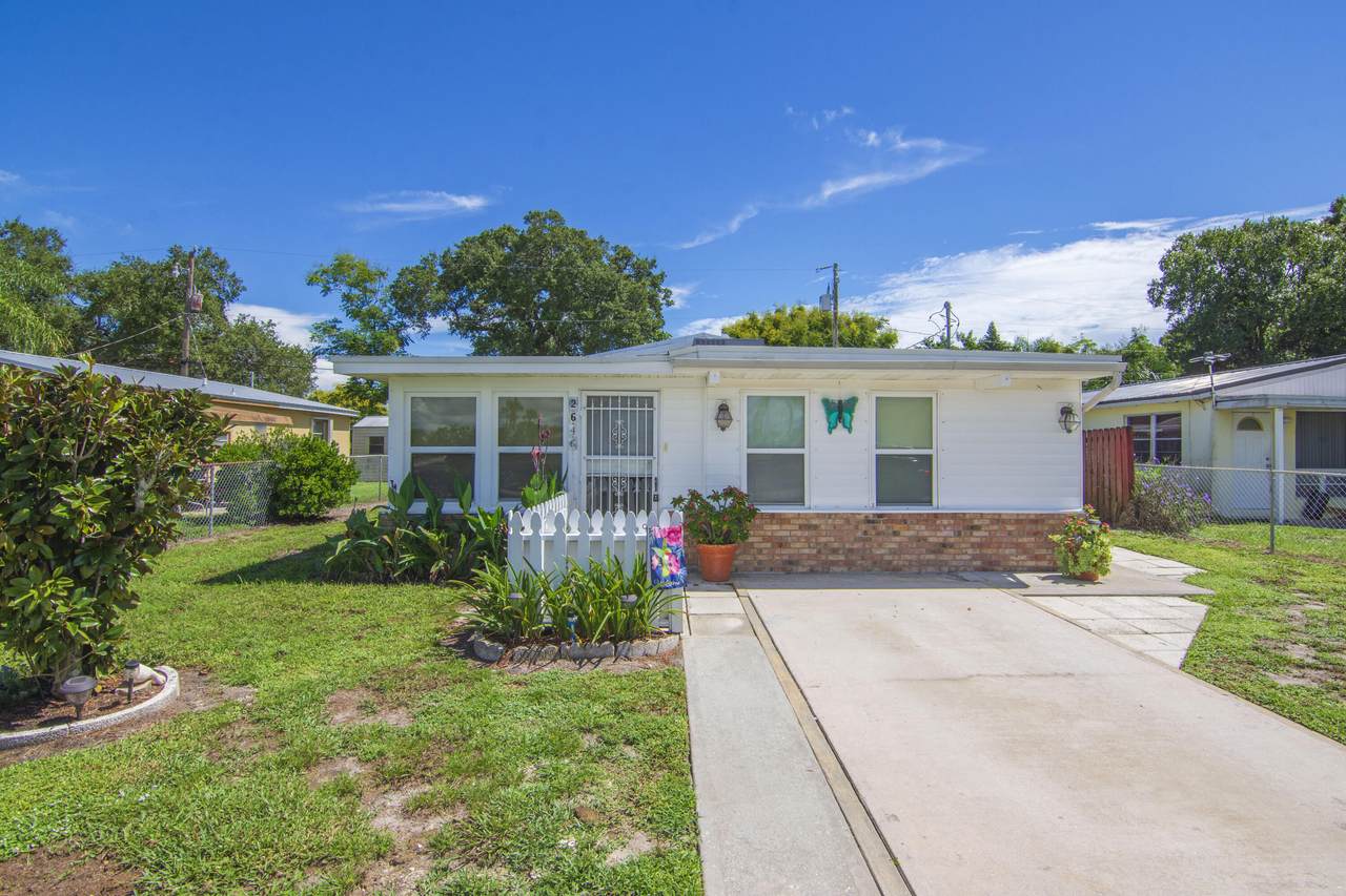 2646 12th Avenue - Photo 1