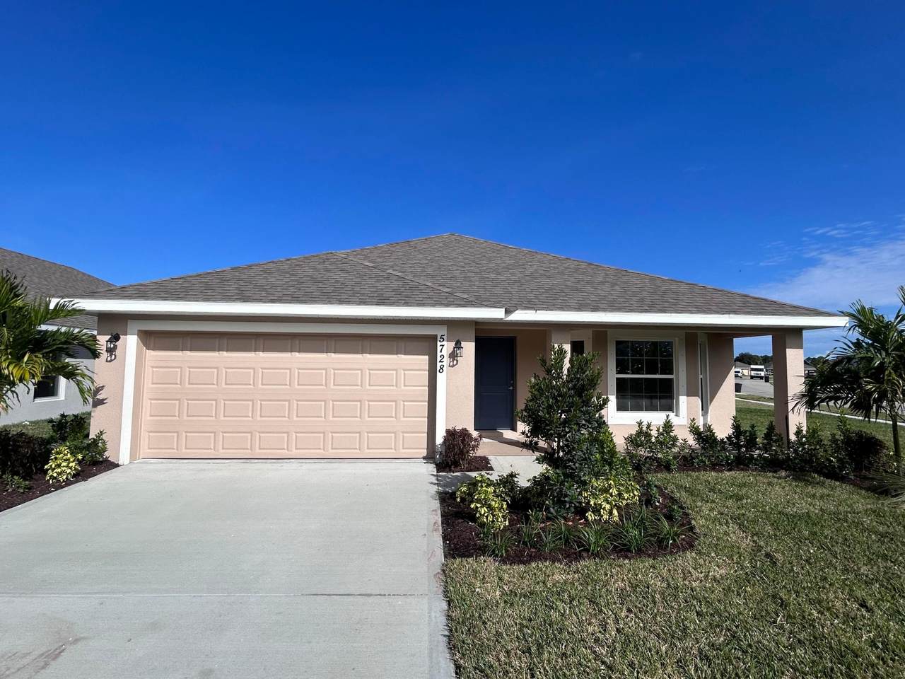 5728 Waterstone Boulevard - Photo 1