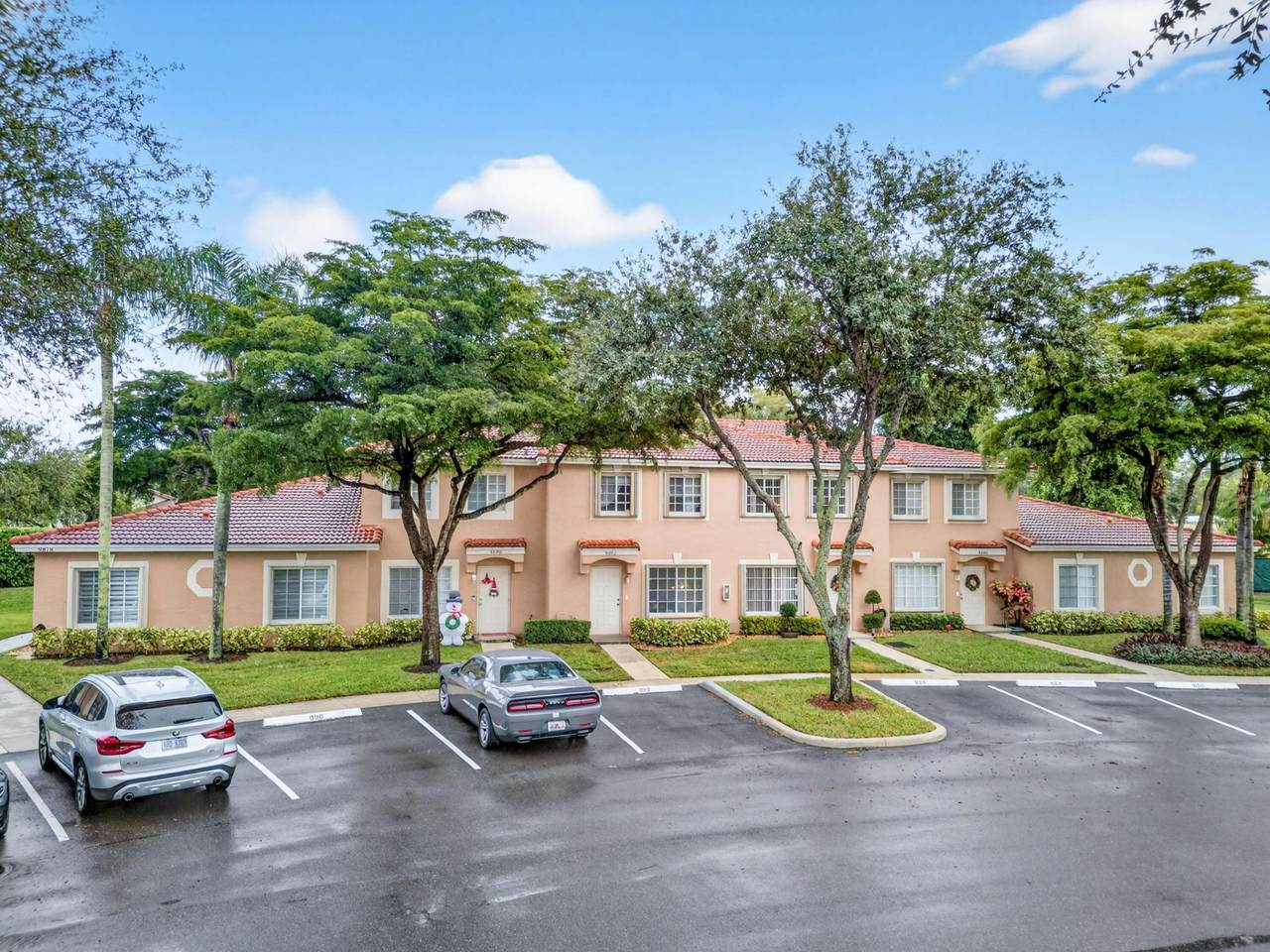 9880 Kamena Circle - Photo 1