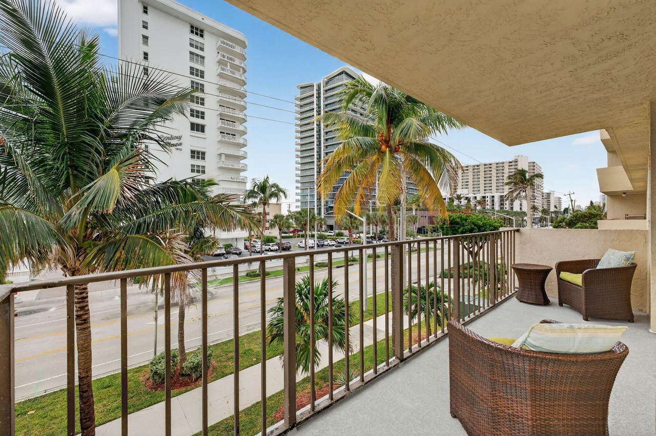1009 Ocean Boulevard - Photo 1