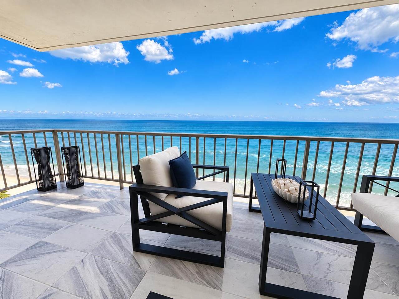 https://bt-photos.global.ssl.fastly.net/beaches/1280_boomver_4_B26057452-2.jpg