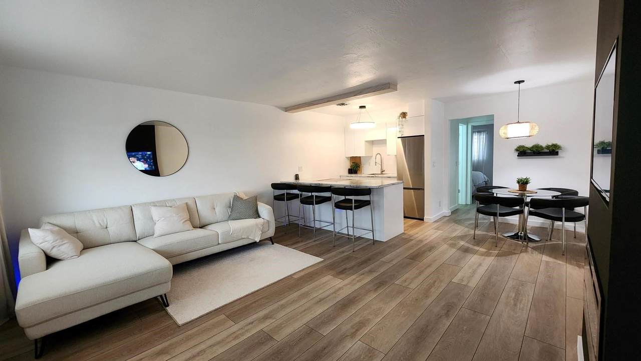 1015 11th Avenue - Photo 1