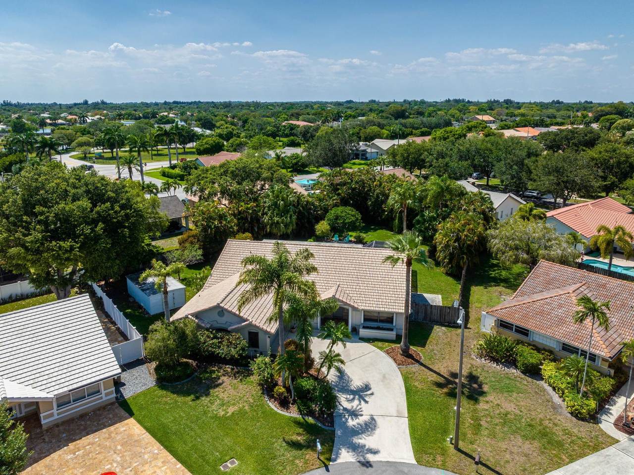 6453 Abotts Mill Ave - Photo 1