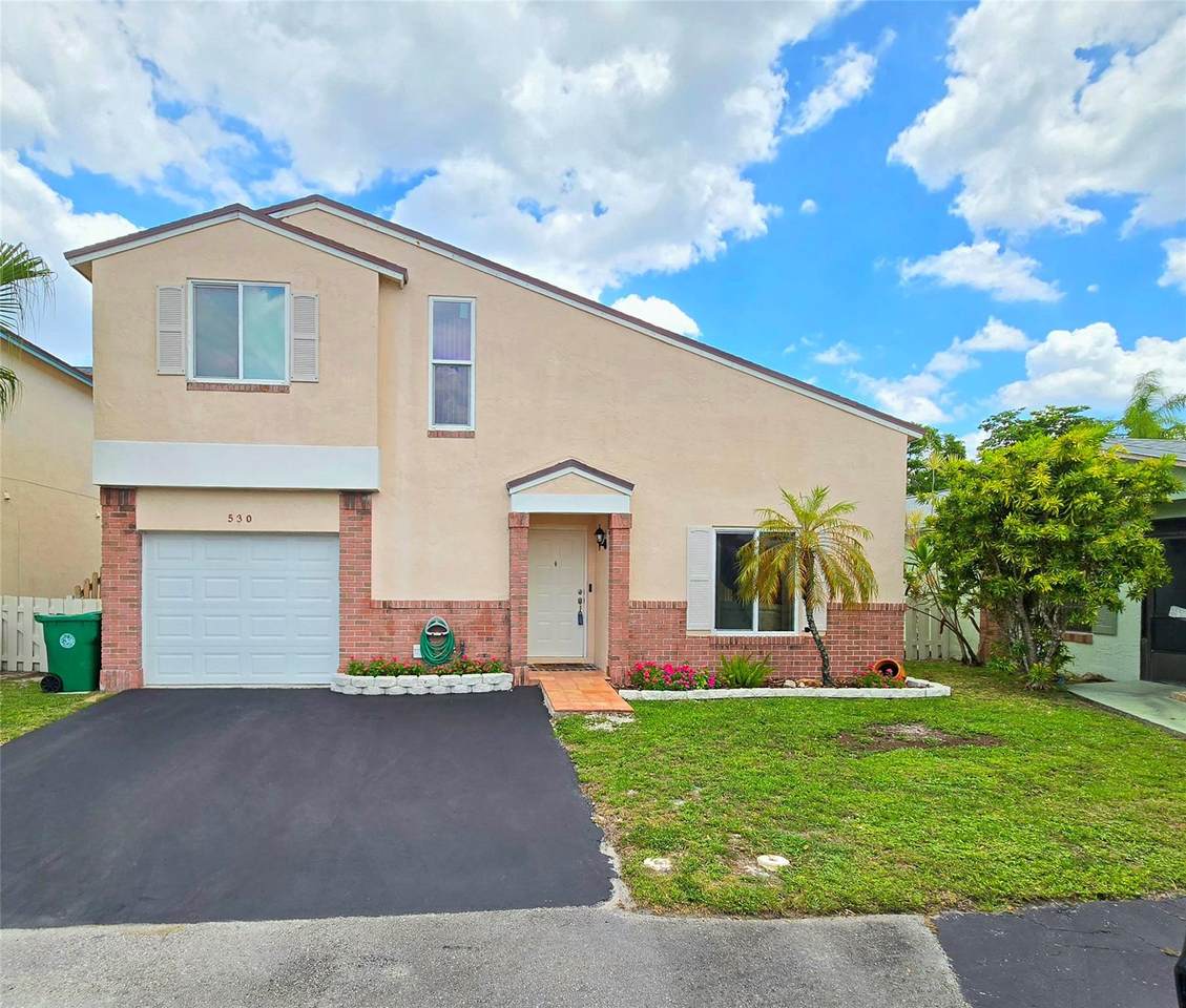 530 Radford Ter - Photo 1