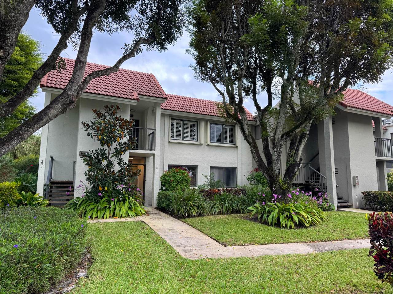 5750 Fairway Park - Photo 1