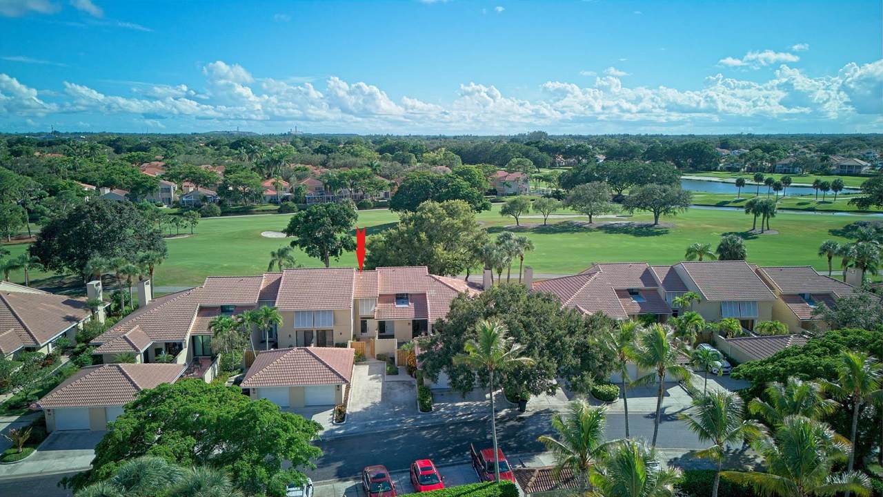 293 Old Meadow Way - Photo 1