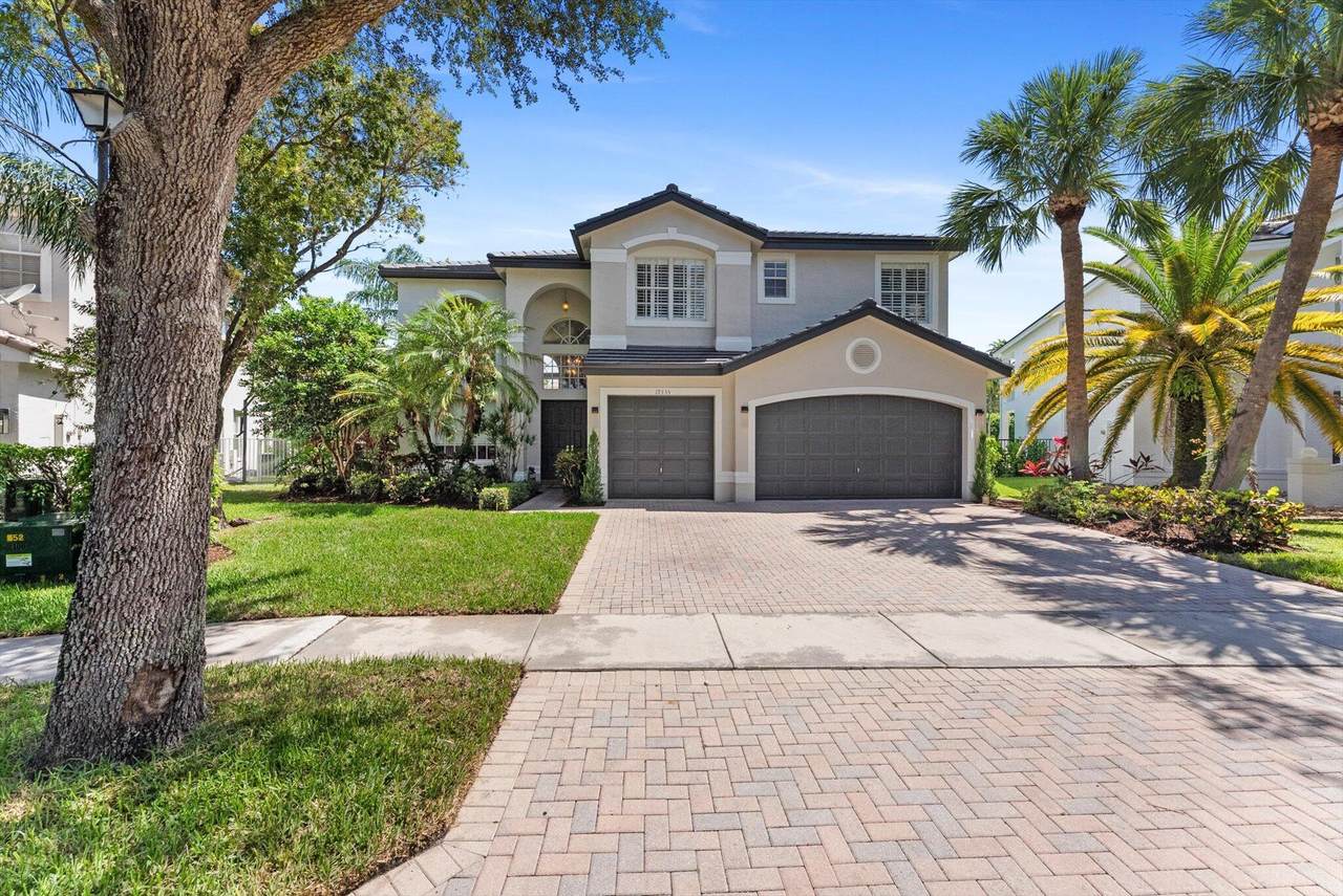 19335 Skyridge Circle - Photo 1