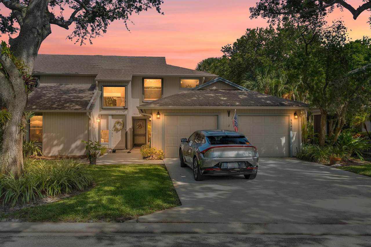 5548 Schooner Oaks Way - Photo 1