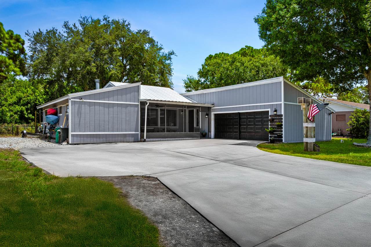 5900 Raintree Trail - Photo 1