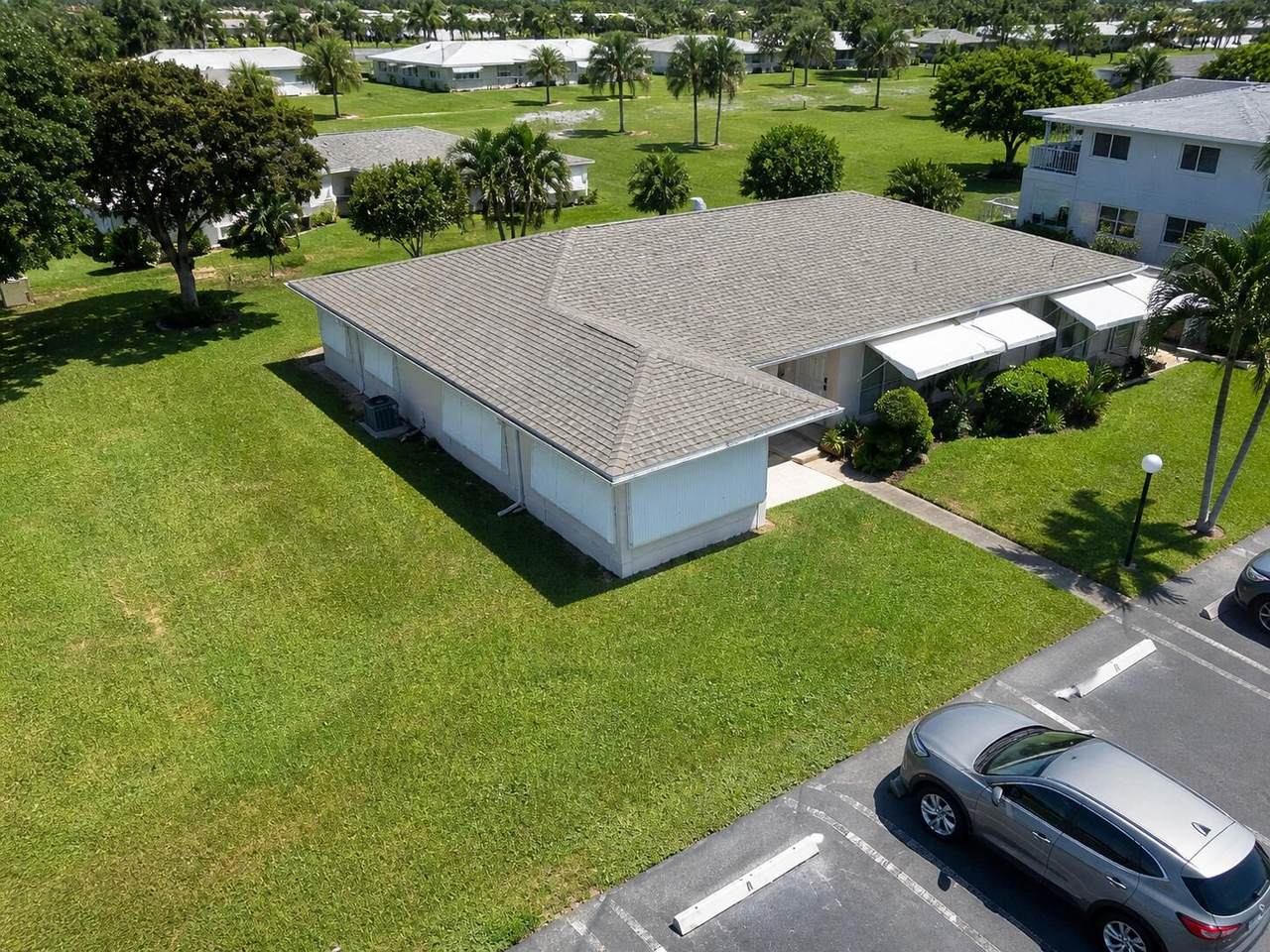 135 South Boulevard - Photo 1