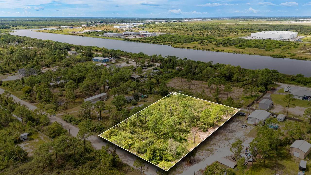 8057 Austrian Boulevard - Photo 1