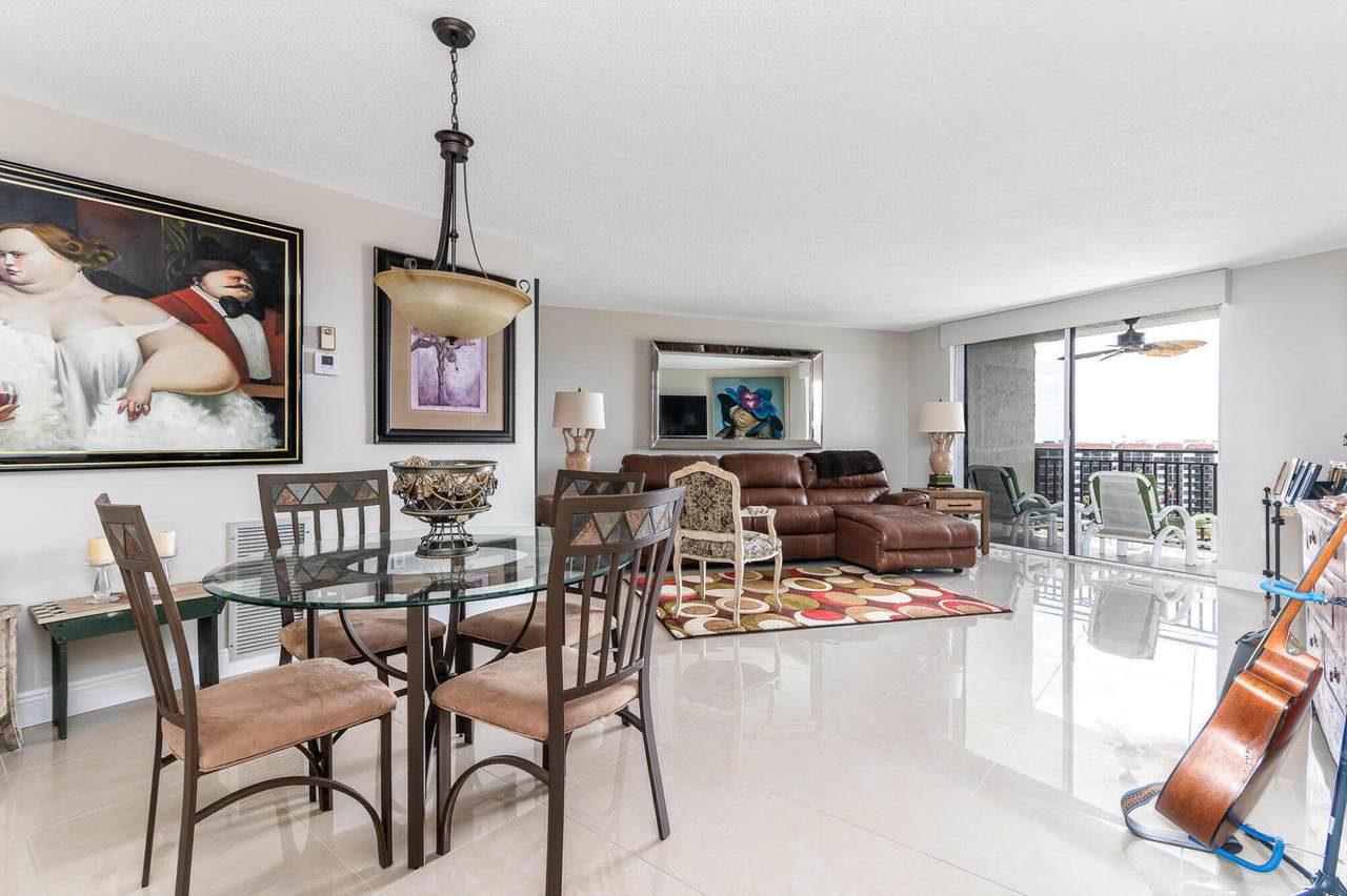 3912 Ocean Boulevard - Photo 1