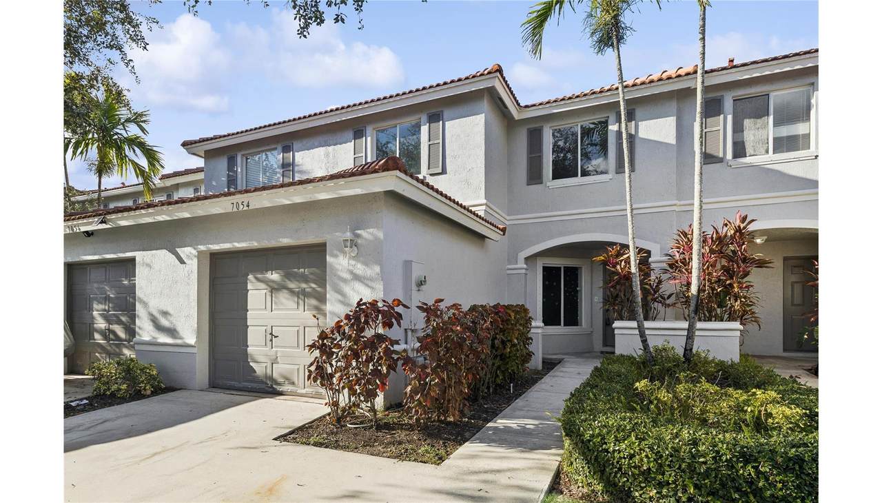 7054 Hawks Nest Terrace - Photo 1