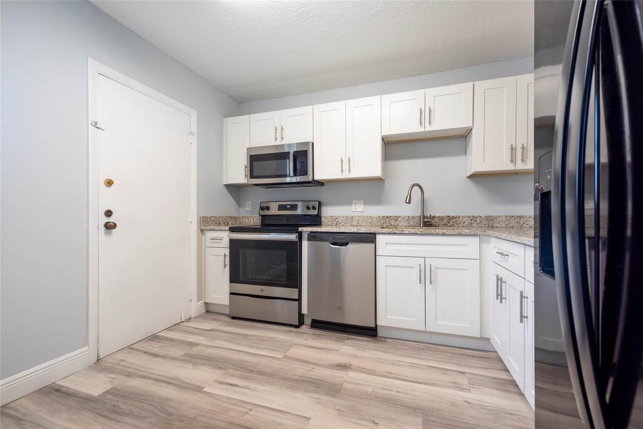 6061 Falls Circle Drive - Photo 1