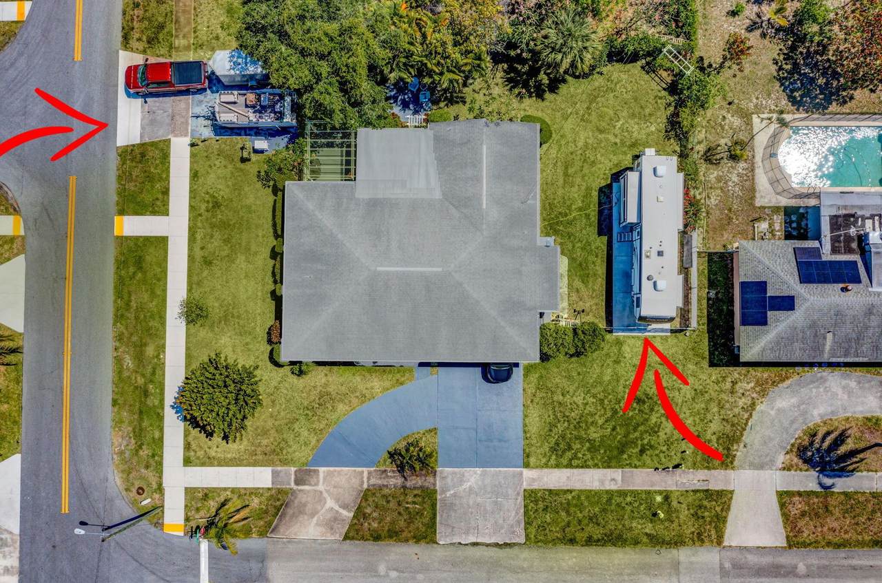 206 Evergreen Drive - Photo 1