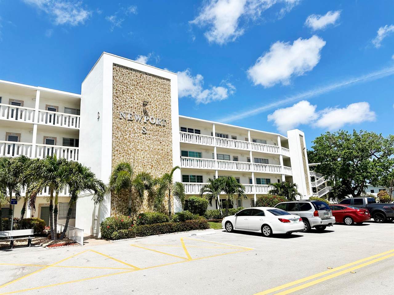 3097 Newport - Photo 1