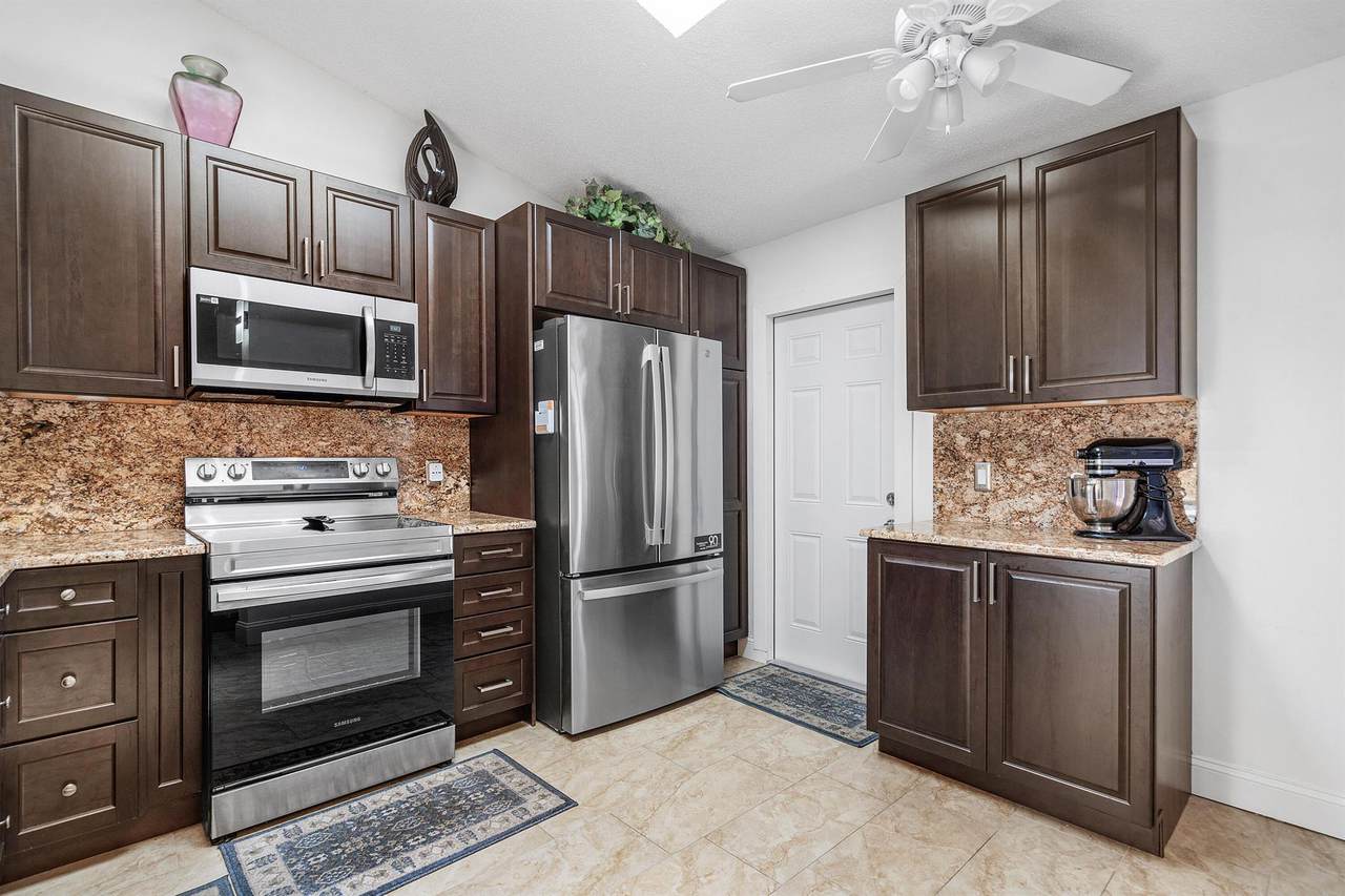 5477 Atlantic Palm Court - Photo 1