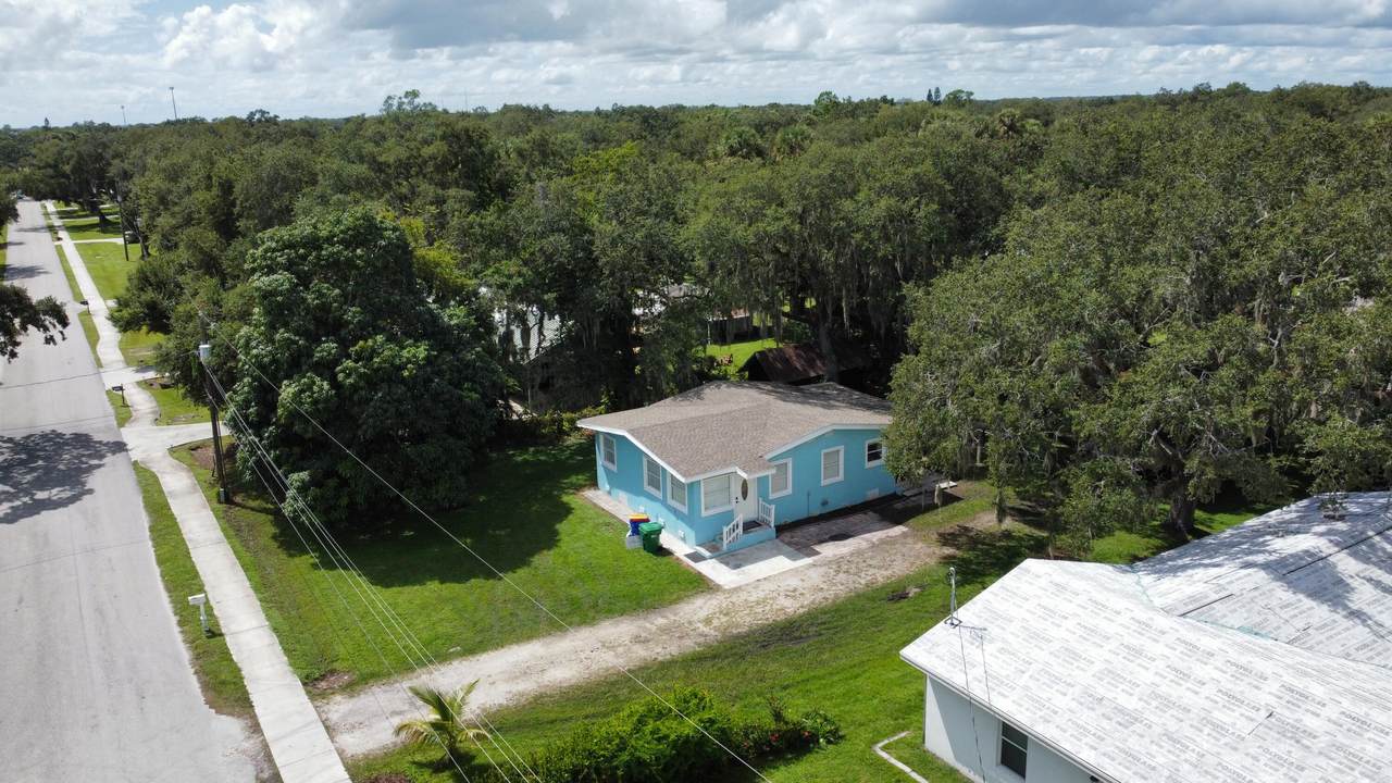 https://bt-photos.global.ssl.fastly.net/beaches/1280_boomver_6_R11129334-2.jpg