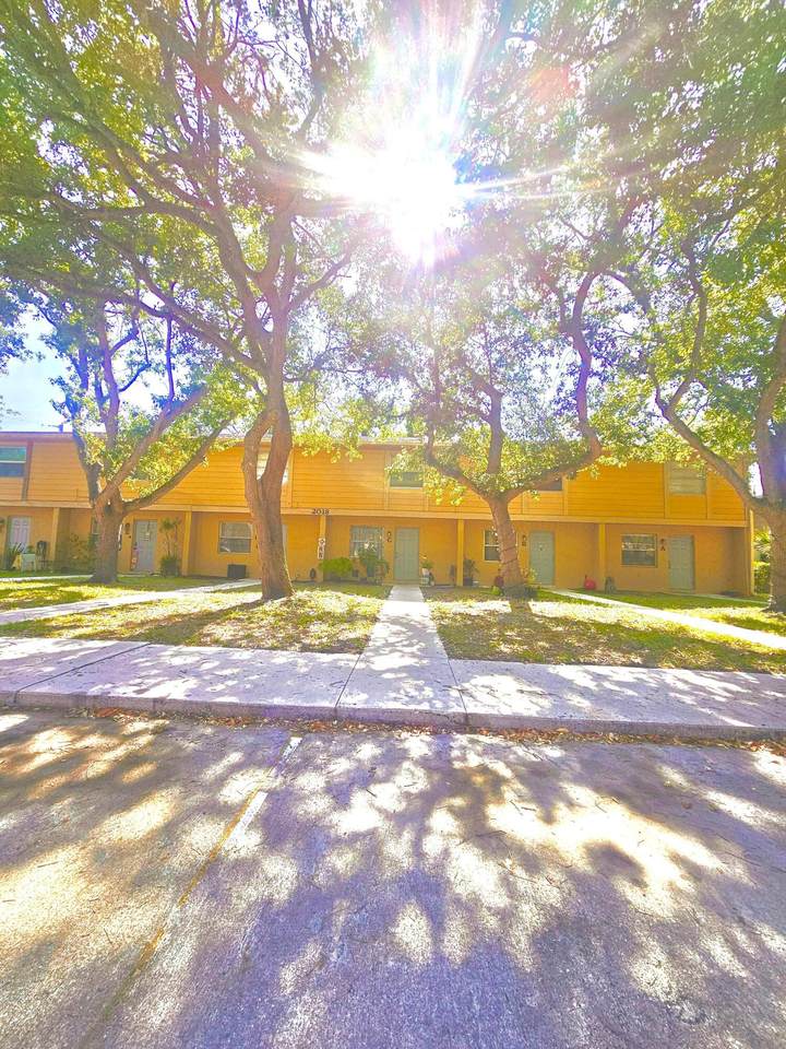 2018 10th Street - Photo 1