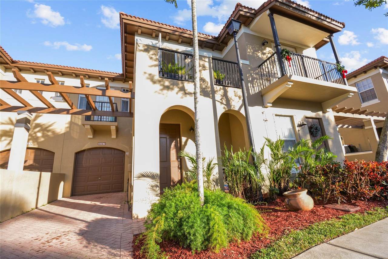 6927 Julia Gardens Drive - Photo 1