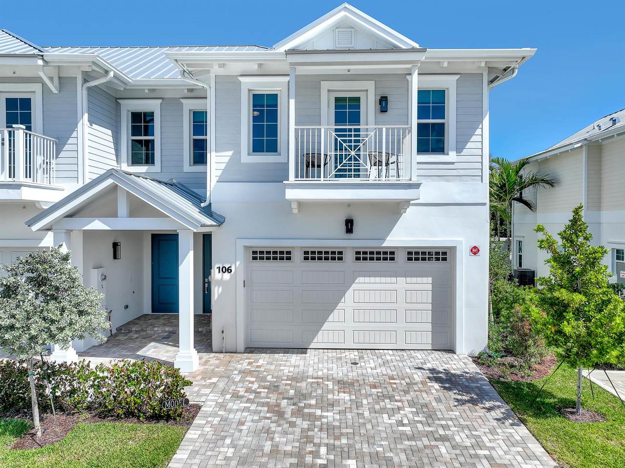 109 Royal Palm Circle - Photo 1
