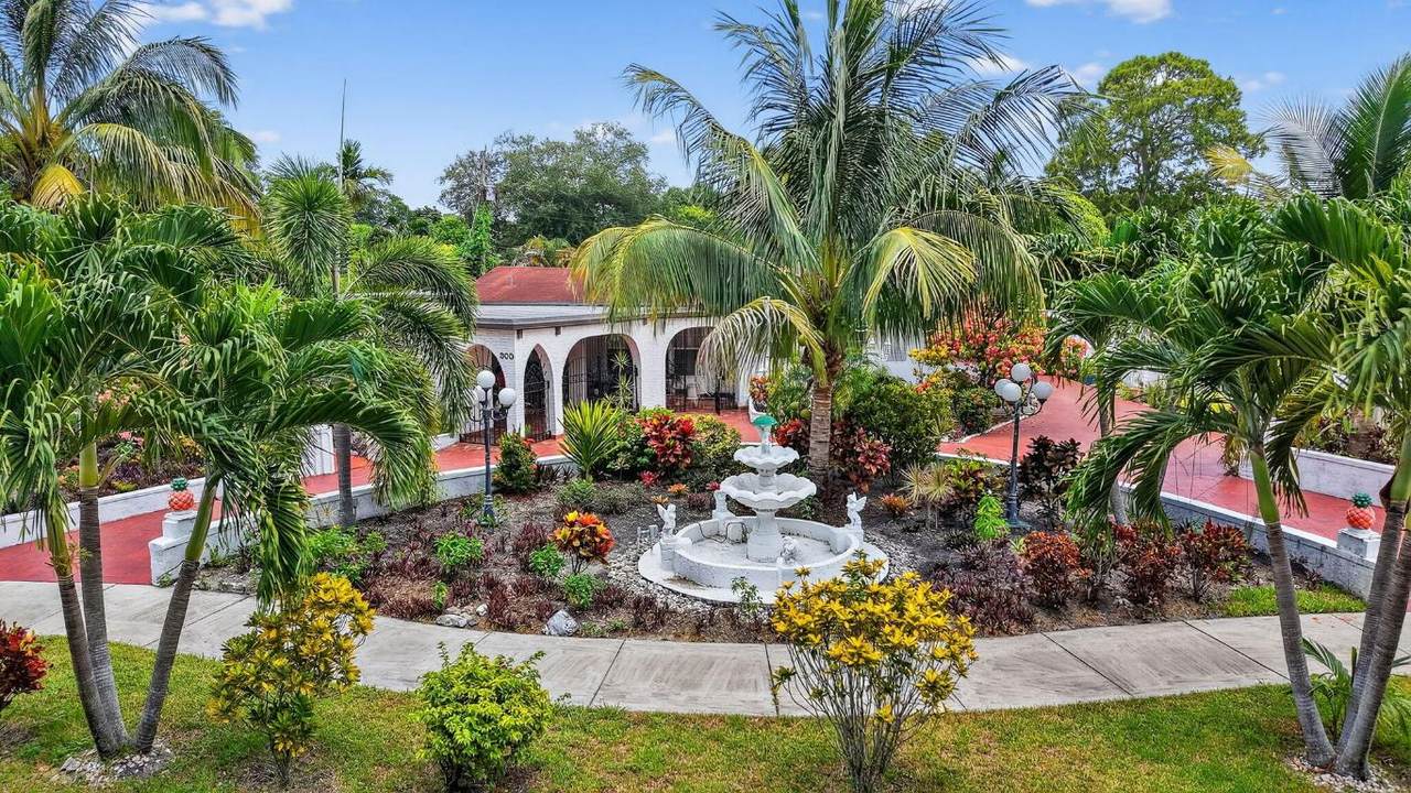 300 Florida Avenue - Photo 1