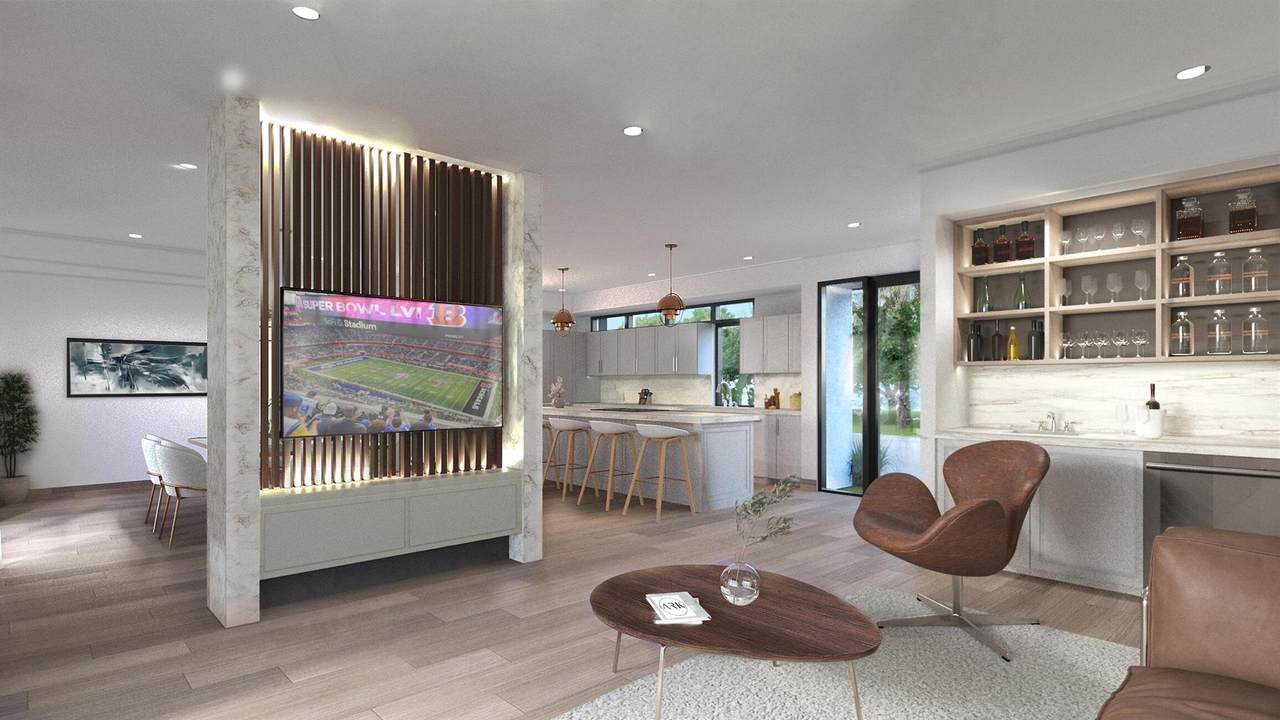 2806 10th Avenue - Photo 1