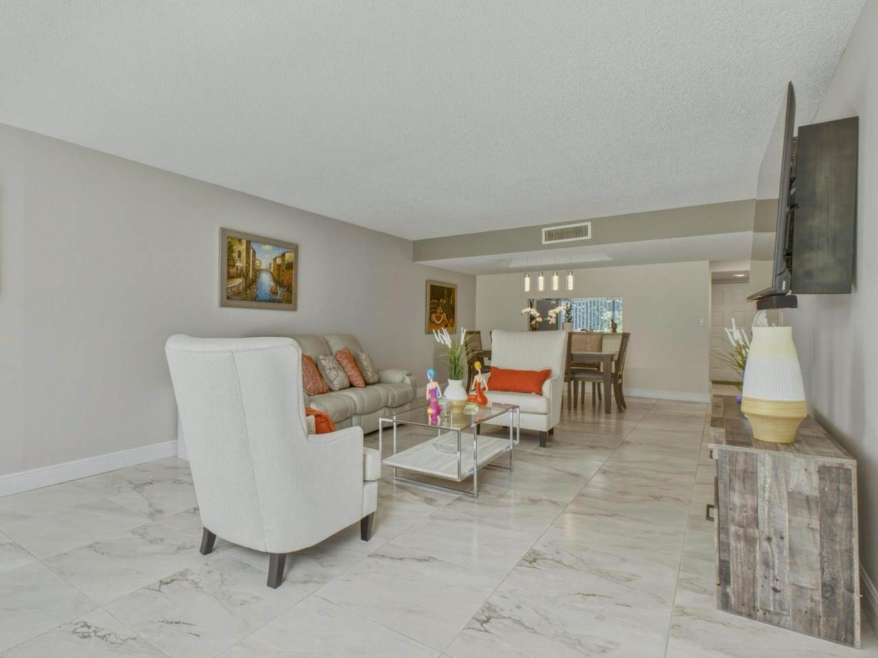 6698 10th Ave Avenue - Photo 1