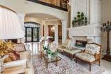 1560 Sabal Palm Drive - Photo 9