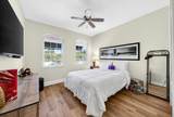 1942 32nd Street - Photo 18