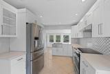 925 Foxpointe Circle - Photo 10