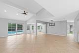 925 Foxpointe Circle - Photo 4