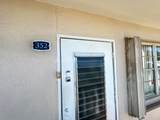 352 Southampton C - Photo 3