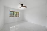51 Markham C - Photo 12