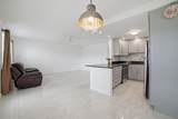 51 Markham C - Photo 5