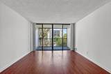 11 Royal Palm Way - Photo 10