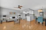 2074 Cambridge D - Photo 8
