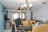 566 Sara Boulevard - Photo 3