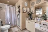 16637 73rd Place - Photo 27