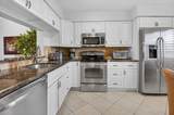 6866 Huntington Lane - Photo 11