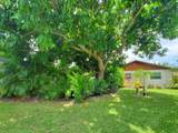 558 27th Terrace - Photo 8