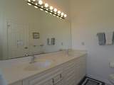 3223 Lakeview Circle - Photo 33