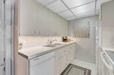 2051 Cambridge C - Photo 8