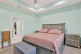 12932 Lake Fern Circle - Photo 15