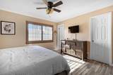 8017 74th Terrace - Photo 17