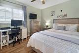 8017 74th Terrace - Photo 19