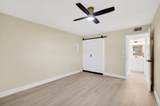 225 Seville Boulevard - Photo 14